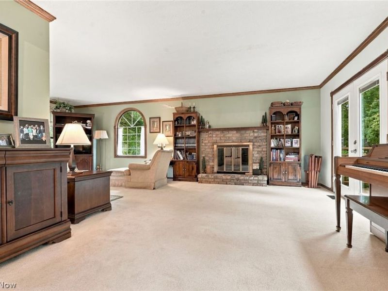 8433 Hearth Circle NW, Massillon, OH 44646 Photo 8