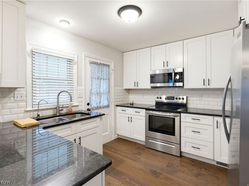 315 Stratford Road, Fairlawn, OH 44333 Photo 7