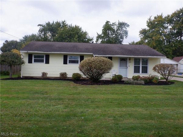 10375 Wellington Road , Streetsboro, OH 44241