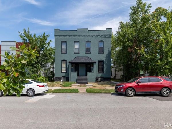 4431 Norfolk, St Louis, MO 63110