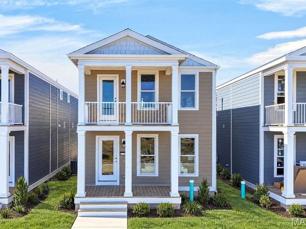 1760 Dyess Street , St Charles, MO 63301
