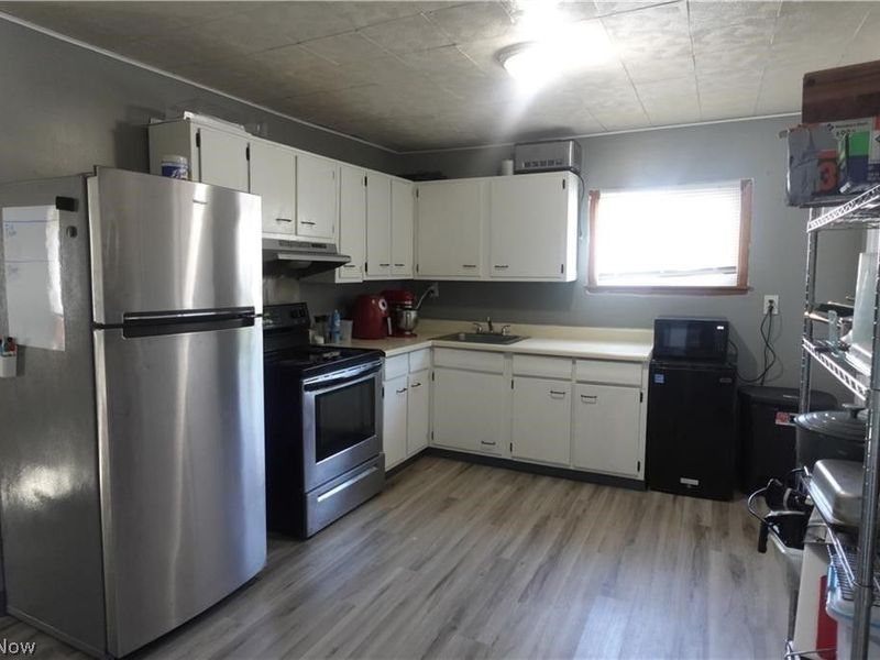 734 Main Street, Bridgeport, OH 43912 Photo 32
