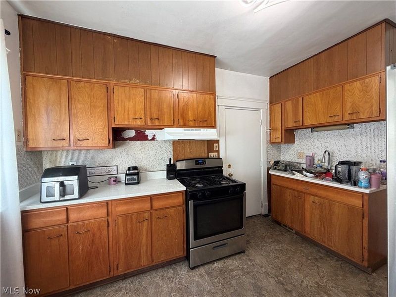 3266 E 123rd Street, Cleveland, OH 44120 Photo 13
