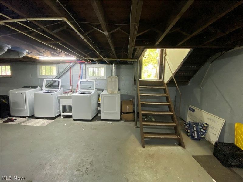 3735 W 47th Place, Cleveland, OH 44102 Photo 34