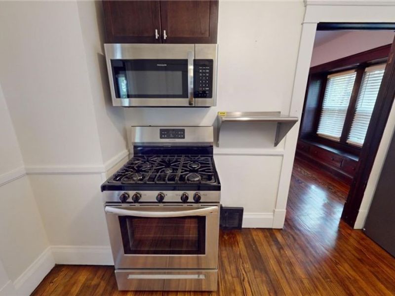 3735 W 47th Place, Cleveland, OH 44102 Photo 8