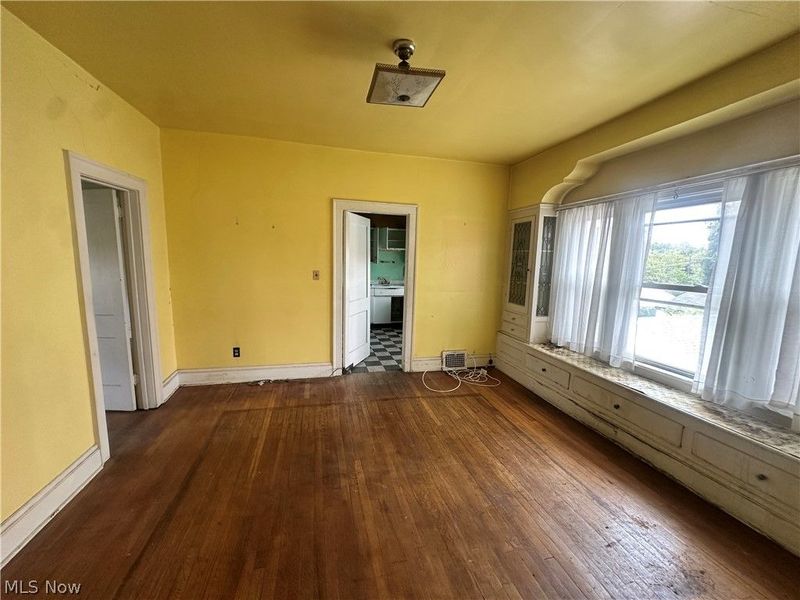 11424 Tuscora Avenue, Cleveland, OH 44108 Photo 18