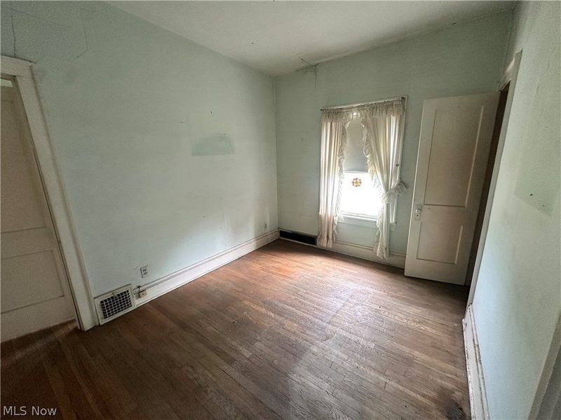 11424 Tuscora Avenue, Cleveland, OH 44108 Photo 23
