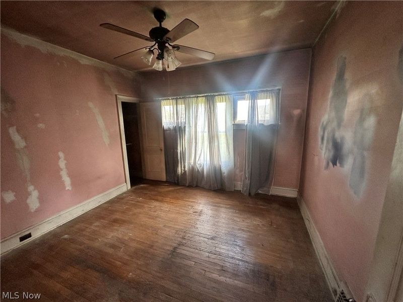 11424 Tuscora Avenue, Cleveland, OH 44108 Photo 5