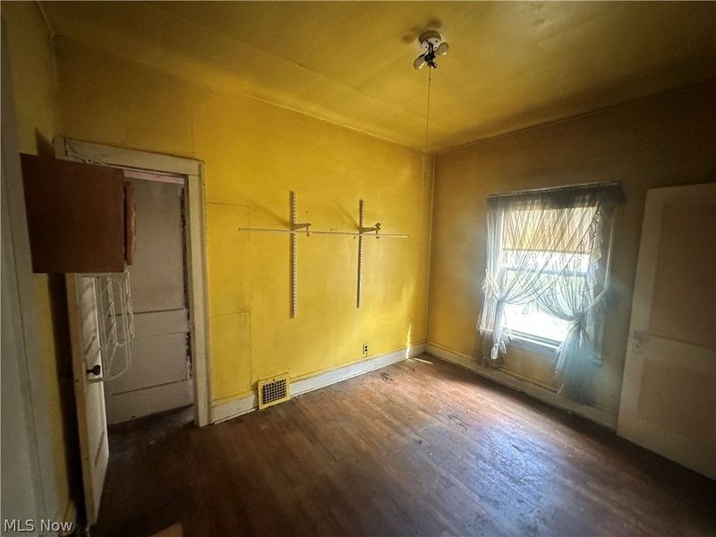 11424 Tuscora Avenue, Cleveland, OH 44108 Photo 8