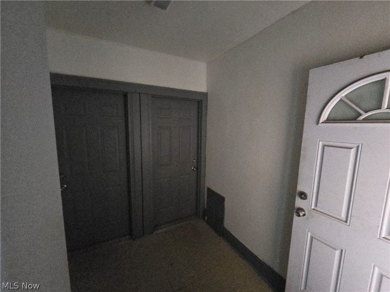 3549 W 105th Street, Cleveland, OH 44111 Photo 17