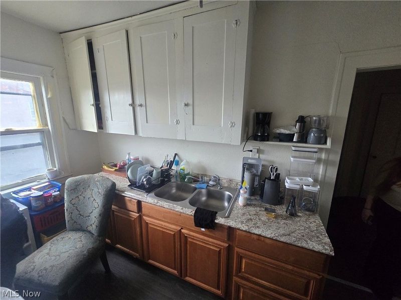 3549 W 105th Street, Cleveland, OH 44111 Photo 4