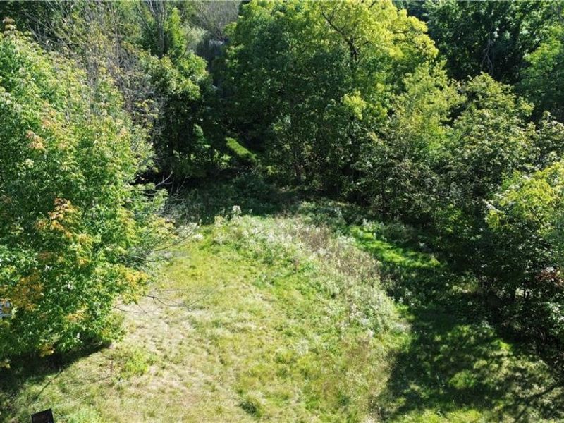6579 Hathaway Road, Valley View, OH 44125 Photo 6