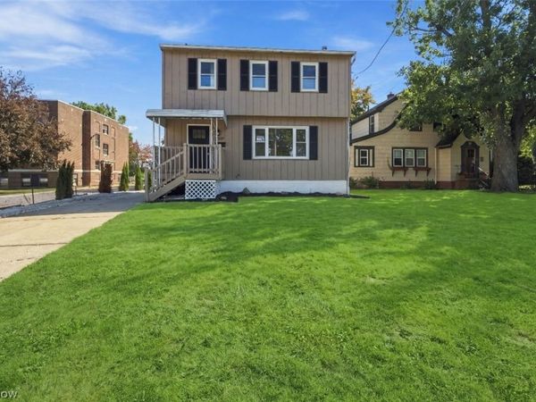 3117 Bailey Road , Cuyahoga Falls, OH 44221