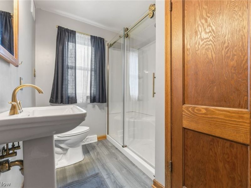 755 E 1st Street, Minerva, OH 44657 Photo 14