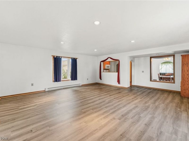 755 E 1st Street, Minerva, OH 44657 Photo 4