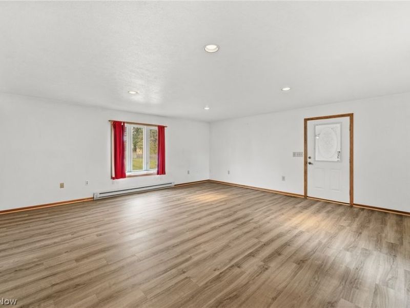 755 E 1st Street, Minerva, OH 44657 Photo 5