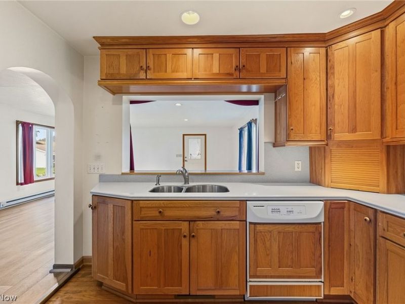 755 E 1st Street, Minerva, OH 44657 Photo 8