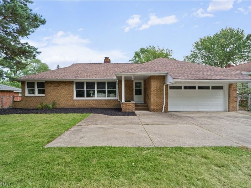 133 Brush Road, Richmond Heights, OH 44143 Photo 1