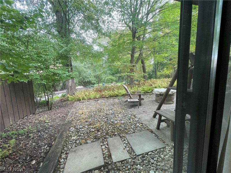 1936 Hemlock Drive, Kent, OH 44240 Photo 22