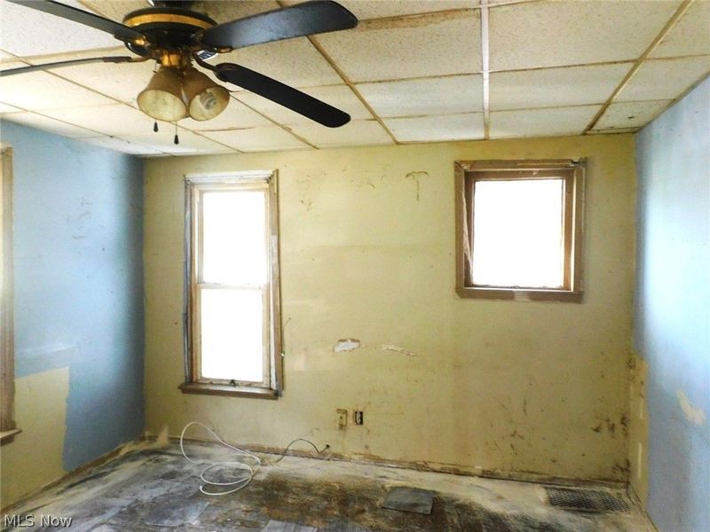 543 W 40th Street, Ashtabula, OH 44004 Photo 5