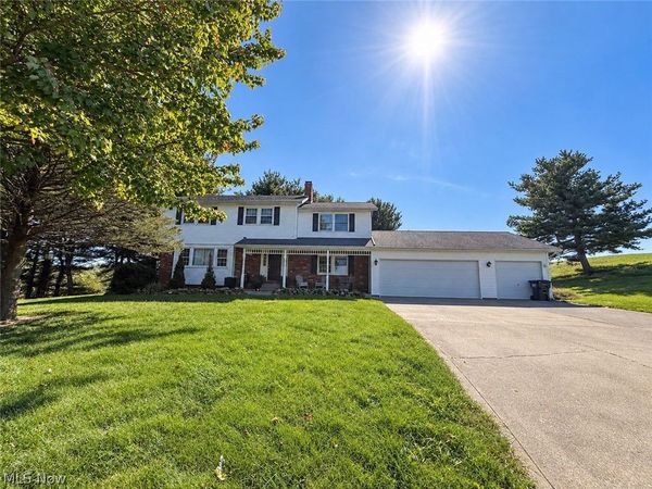 17123 County Road 7 , Coshocton, OH 43812
