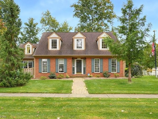 166 Pepperdine Drive , Elyria, OH 44035