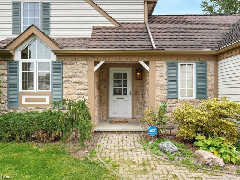 166 Pepperdine Drive, Elyria, OH 44035 Photo 4
