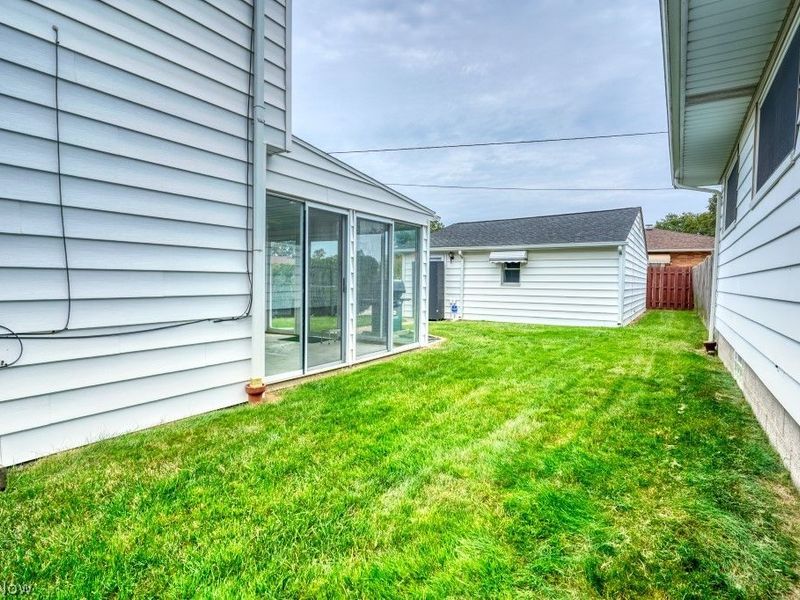 396 Skyview Road, Cleveland, OH 44109 Photo 35