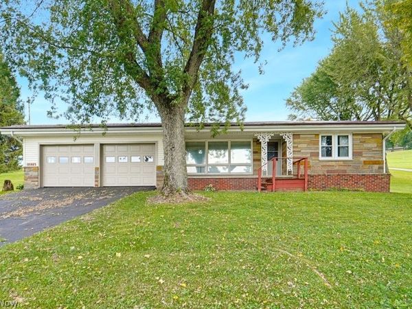 11074 Montgomery Road, Kensington, OH 44427