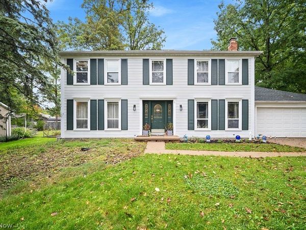 20710 Forestwood Drive , Strongsville, OH 44149
