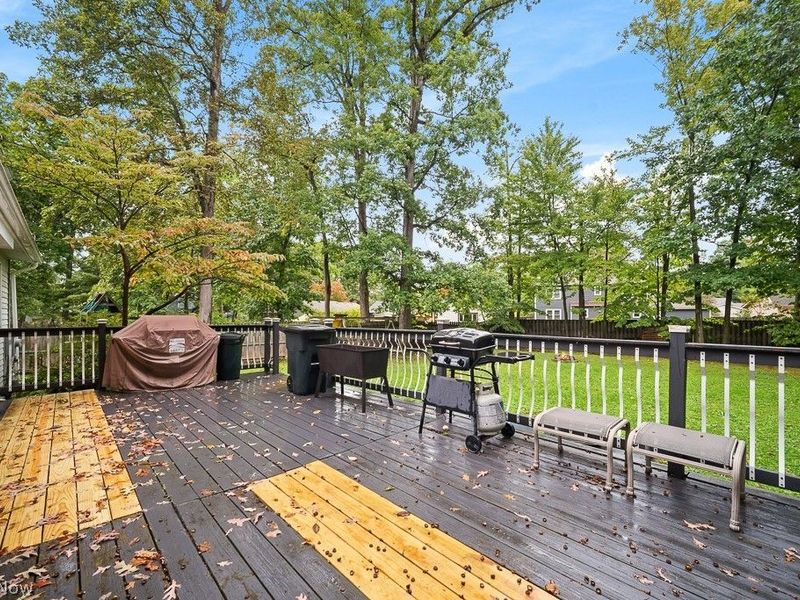 20710 Forestwood Drive, Strongsville, OH 44149 Photo 34