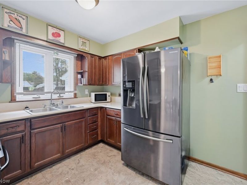 3251 Shadyside Drive, Hubbard, OH 44425 Photo 11