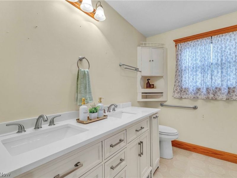 238 Princeton Avenue, Elyria, OH 44035 Photo 28