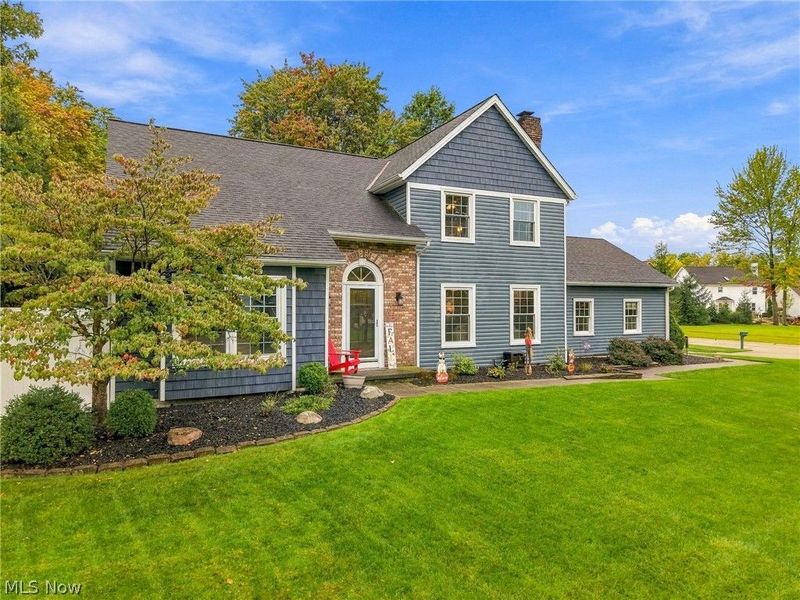 16623 Woodshire Drive, Strongsville, OH 44149 Photo 4