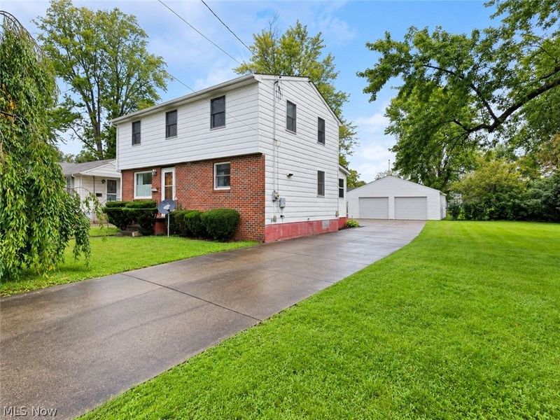 1760 Northfield Avenue NW, Warren, OH 44485 Photo 2