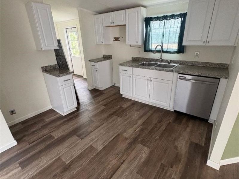 120 Sunset Drive, Unit 31, Lodi, OH 44254 Photo 4