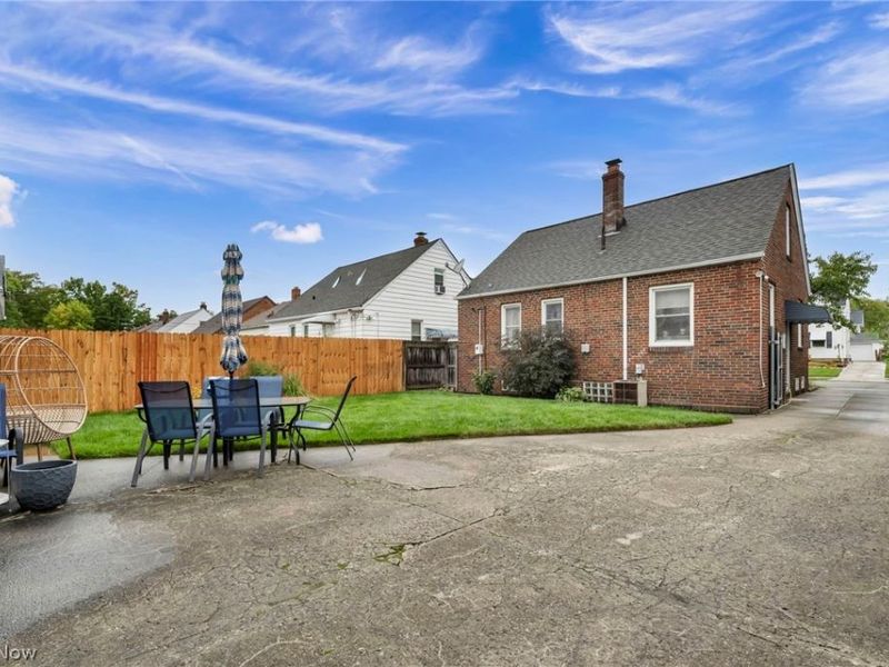 14109 Liberty Avenue, Cleveland, OH 44135 Photo 31
