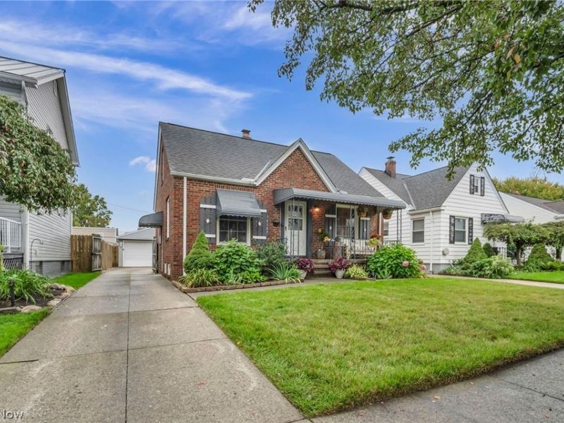 14109 Liberty Avenue, Cleveland, OH 44135 Photo 4