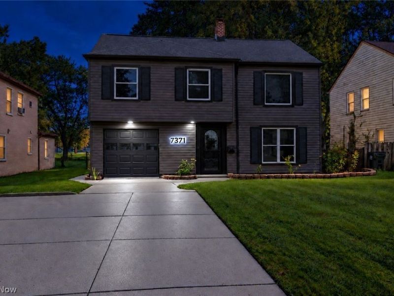 7371 Parma Park Boulevard, Parma, OH 44130 Photo 3