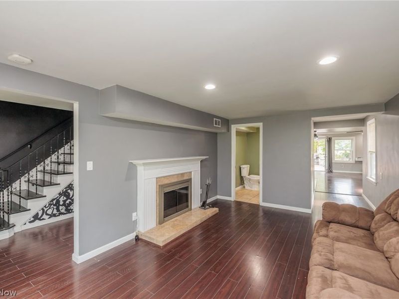 7371 Parma Park Boulevard, Parma, OH 44130 Photo 8