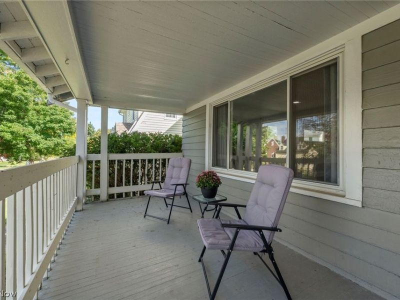 1155 Oxford Road, Cleveland Heights, OH 44121 Photo 2