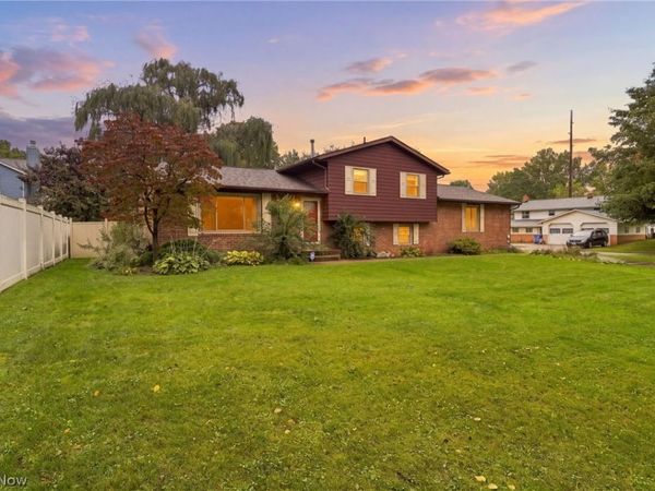 3855 Westlynn Avenue NW, Massillon, OH 44646