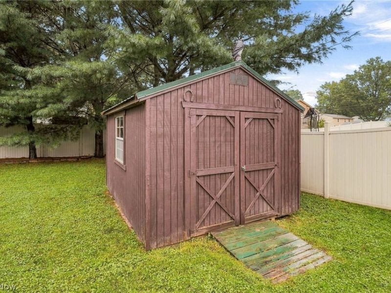 3855 Westlynn Avenue NW, Massillon, OH 44646 Photo 28