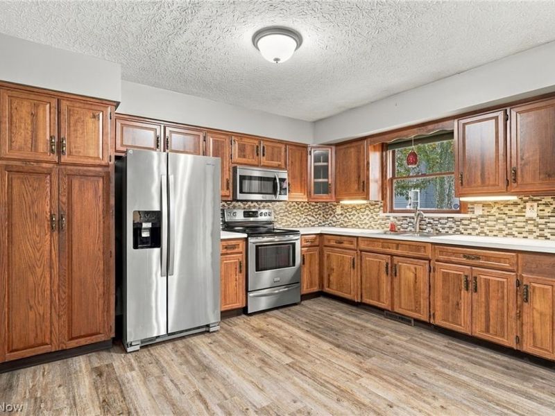 3855 Westlynn Avenue NW, Massillon, OH 44646 Photo 5