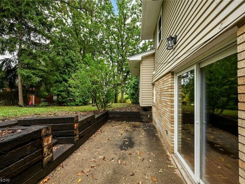 475 Iroquois Avenue, Akron, OH 44305 Photo 39