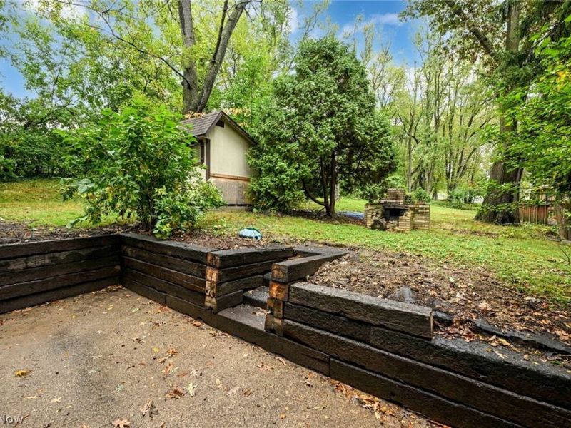 475 Iroquois Avenue, Akron, OH 44305 Photo 40