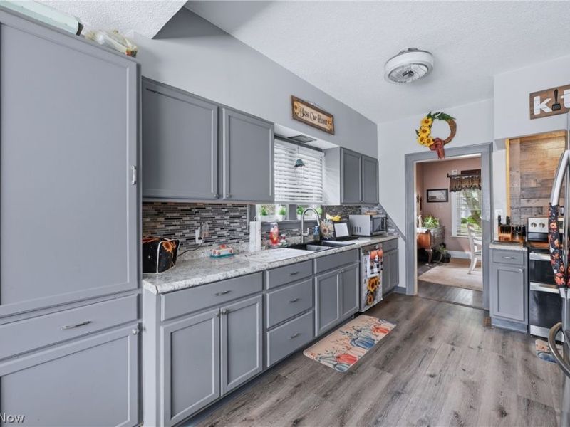 1313 Bradford Street NW, Warren, OH 44485 Photo 18
