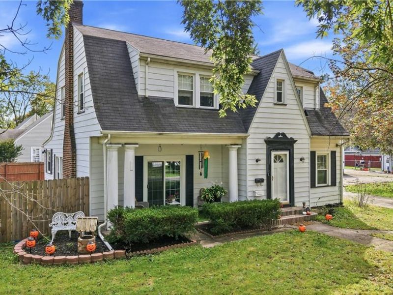 1313 Bradford Street NW, Warren, OH 44485 Photo 2