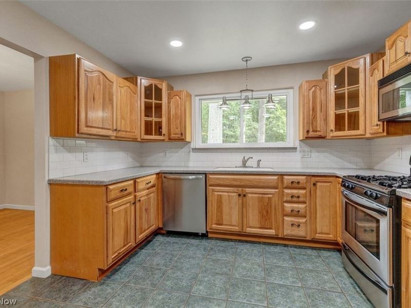 6609 Debbie Drive, North Ridgeville, OH 44039 Photo 11