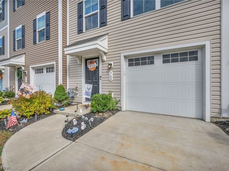 762 Pine Spring Drive, Painesville, OH 44077 Photo 7